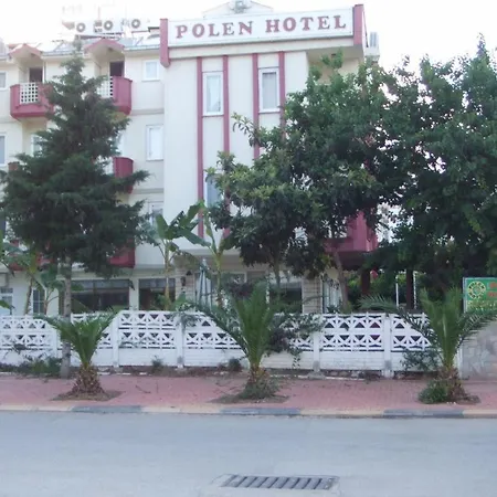 ホテル Polen